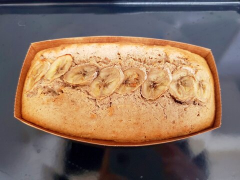 バナナ・クルミ＆シナモンのパウンドケーキ
